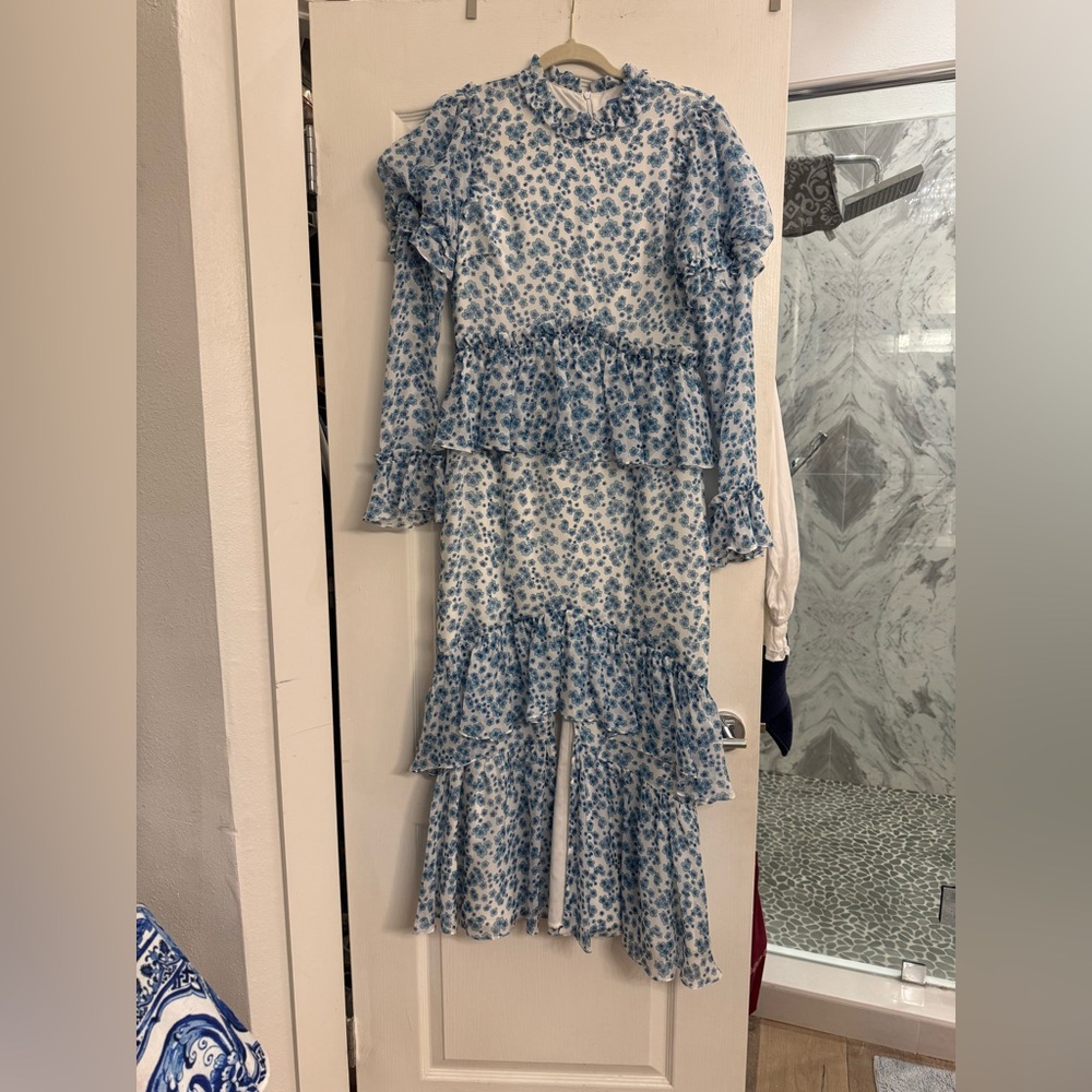 macgraw Blue and White Floral Layered Dress - Picture 4 of 8